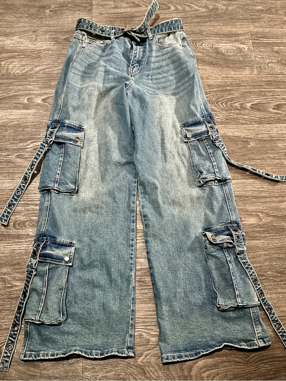 Social Collision Denim Cargo Pants – Medium